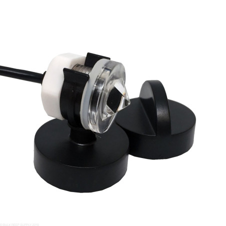 Optical level sensor magnétic
